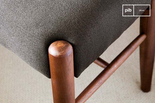 Een comfortabele bank die perfect past langs je eettafel