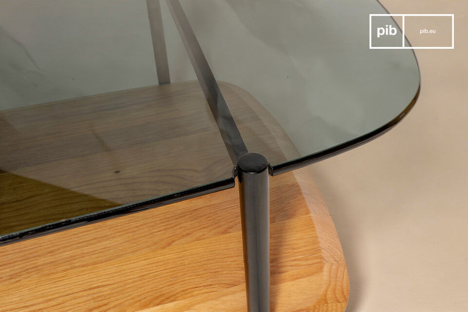 Its airy structure rests on two overlapping rounded tops