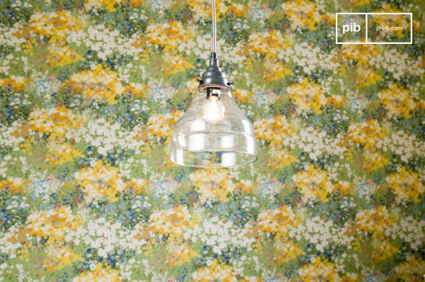 simple luminaire, at ease in any type of decoration.