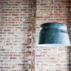 Charmante suspension style indus'.