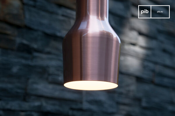 The lampshade has a very beautiful pink copper colour.