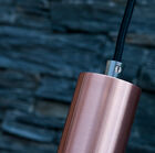 A nice black cable finishes the suspension.