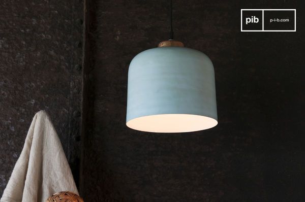 Het interieur is wit voor een mooie lichtverspreiding.