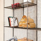 Robust shelf for an authentic retro style.