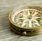 An accessory that will attract the attention of your guests.