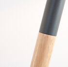 Perfect finishes, in metal and another end in nicely rounded varnished wood.