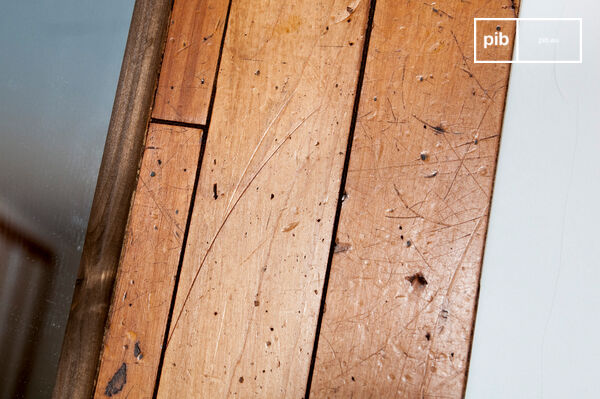 Die Struktur wurde von Hand, Blatt für Blatt wieder zusammengesetzt.