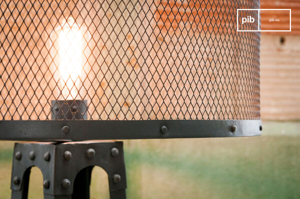 Mesh shade that holds the socket for the bulb.