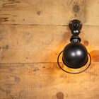 Works with a screw bulb type E27 of 100W max.