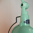 Reflektordurchmesser: 10 Zentimeter.