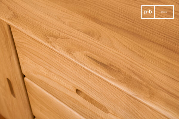 A superb light wood tone.