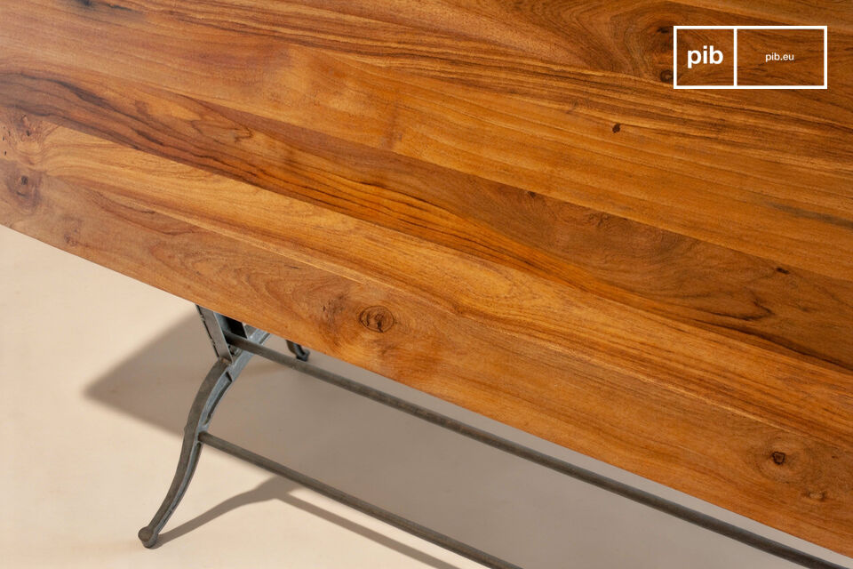 Met het handwiel kan de werkhoogte nauwkeurig worden ingesteld van 80 cm tot 100 cm