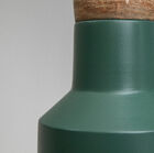 La sospensione ha un bel colore verde anatra.