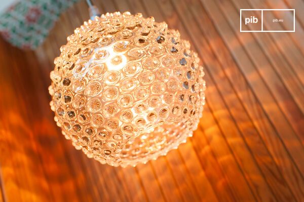 Ispirazione Haussmanniana e diffusione originale della luce.