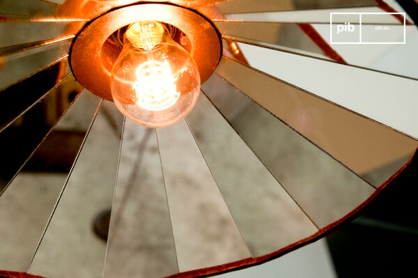 Bellissimo mosaico circolare per un rendering inimitabile.