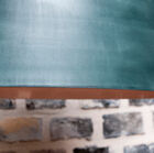 La sospensione ha una bella finitura patinata.