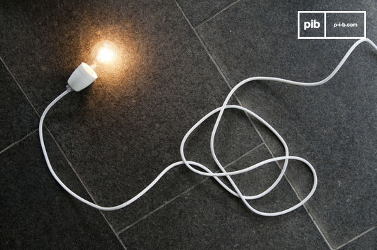 Lampe en porcelaine NUD blanche