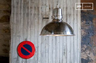 Large silver metal pendant light Lynce