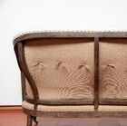 Its robust structure is made of solid wood