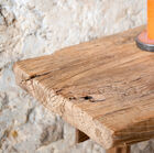 It will bring an aesthetic contrast while displaying a natural warmth