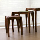 Each foot has a very aesthetic shape.