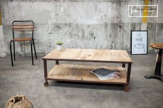 Mesa de centro de 2 niveles de madera