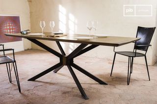 Mesa de comedor de latón Liverpool