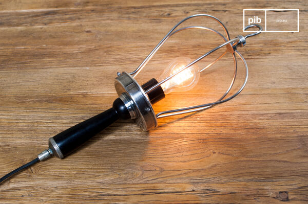 Beautiful reproduction of an old industrial hand lamp