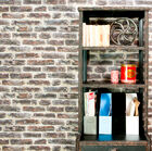 Obwohl das Regal Pompéi vollständig aus Metall besteht