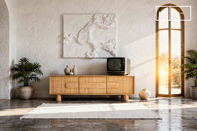 Meuble TV en bois clair avec portes en rotin Avena