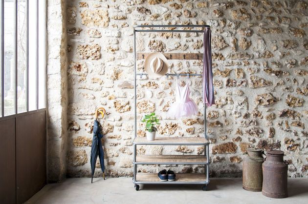 Wooden rolling wardrobe Midtown