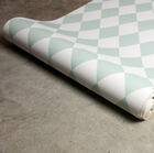 Nice wallpaper with diamond pattern.