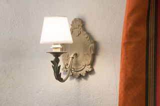 Mistral wall lamp