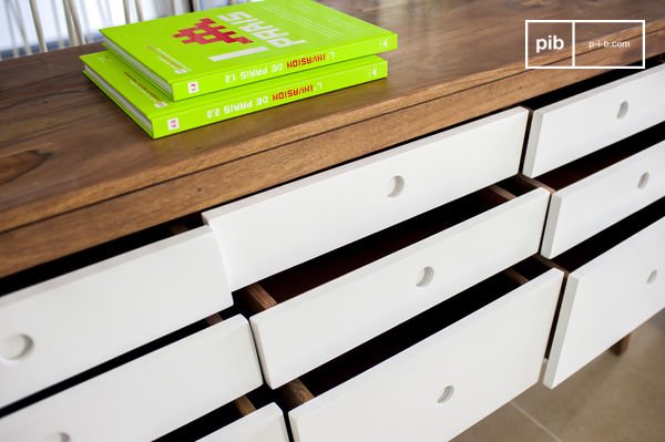 The chest of drawers has 9 spacious storage spaces.