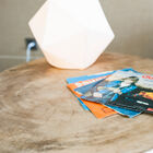 The table displays a magnificent contrast between light wood and white.