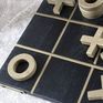 Gioco tic-tac-toe in legno, trasportabile per grandi e piccini