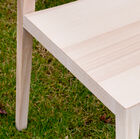 De extra lichte Noten stoelen staan voor het typische Scandinavisch design: minimalistisch