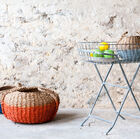 Metalen body, chique landelijke stijl en afneembare mand.