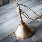 A chain of a color oscillating between copper and gold.