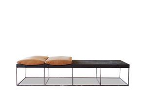 Grande panca scandinava nera Klitten