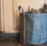 Le panier à bois Raviya est un charmant accessoires deco campagne chic esthétique qui en plus