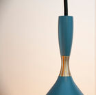 Hübscher goldener Ring voller Charme.