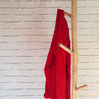 Fabricado íntegramente en teca maciza