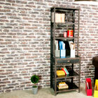 Een metalen body en een retro look.