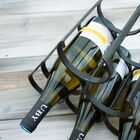 Six espaces de rangements en fer forgé verni.