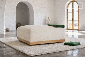 Repose-pied en tissu bouclé crème Dune