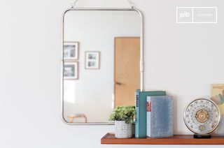 Retro mirror with silver frame Sonia