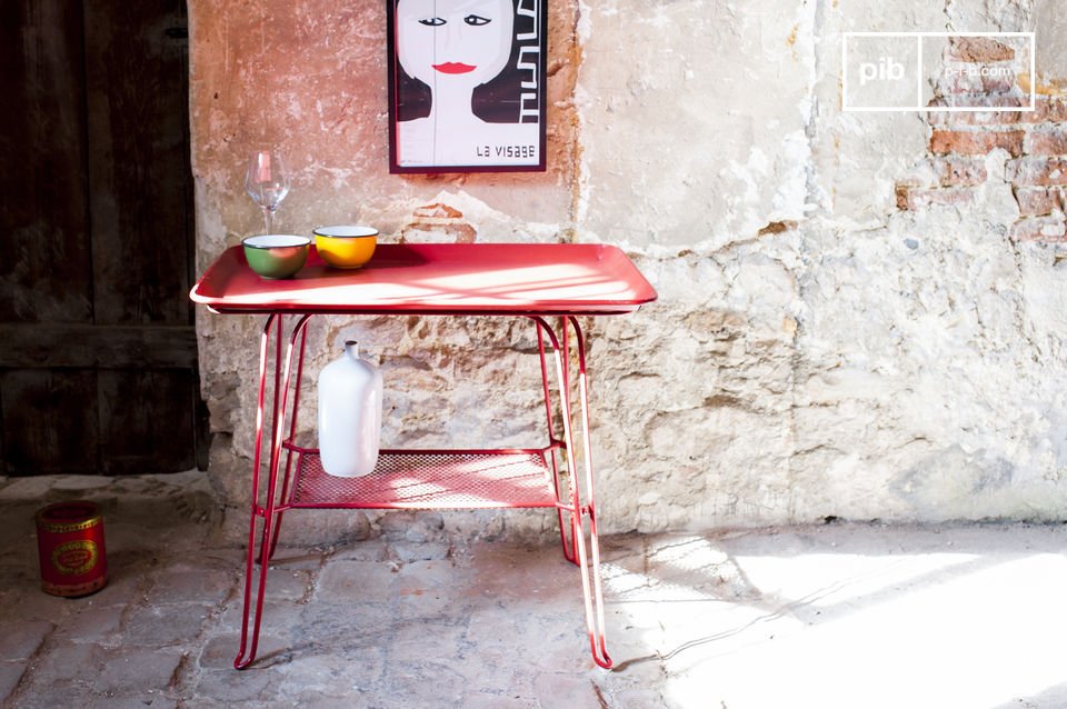 Scarlet tafel