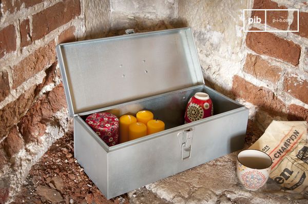 Lo spazio di archiviazione è abbastanza grande.