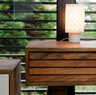 Tipico design anni '50 in solido legno d'acacia